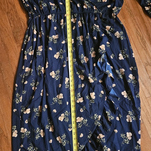 INFLUENCE ASOS navy faux wrap midi dress with pink floral print and ruffle - Picture 7 of 8